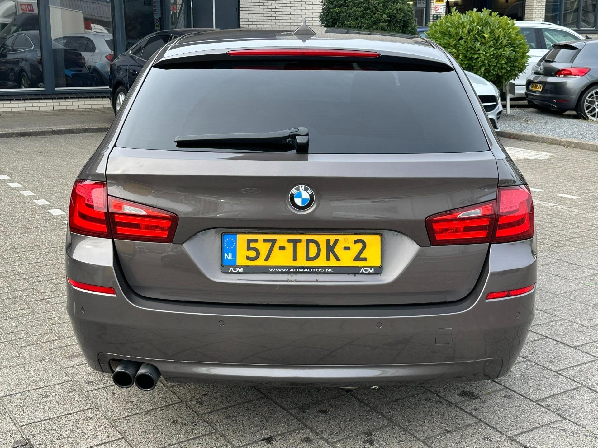 Foto 14 van BMW 5-serie Touring 520i High Executive