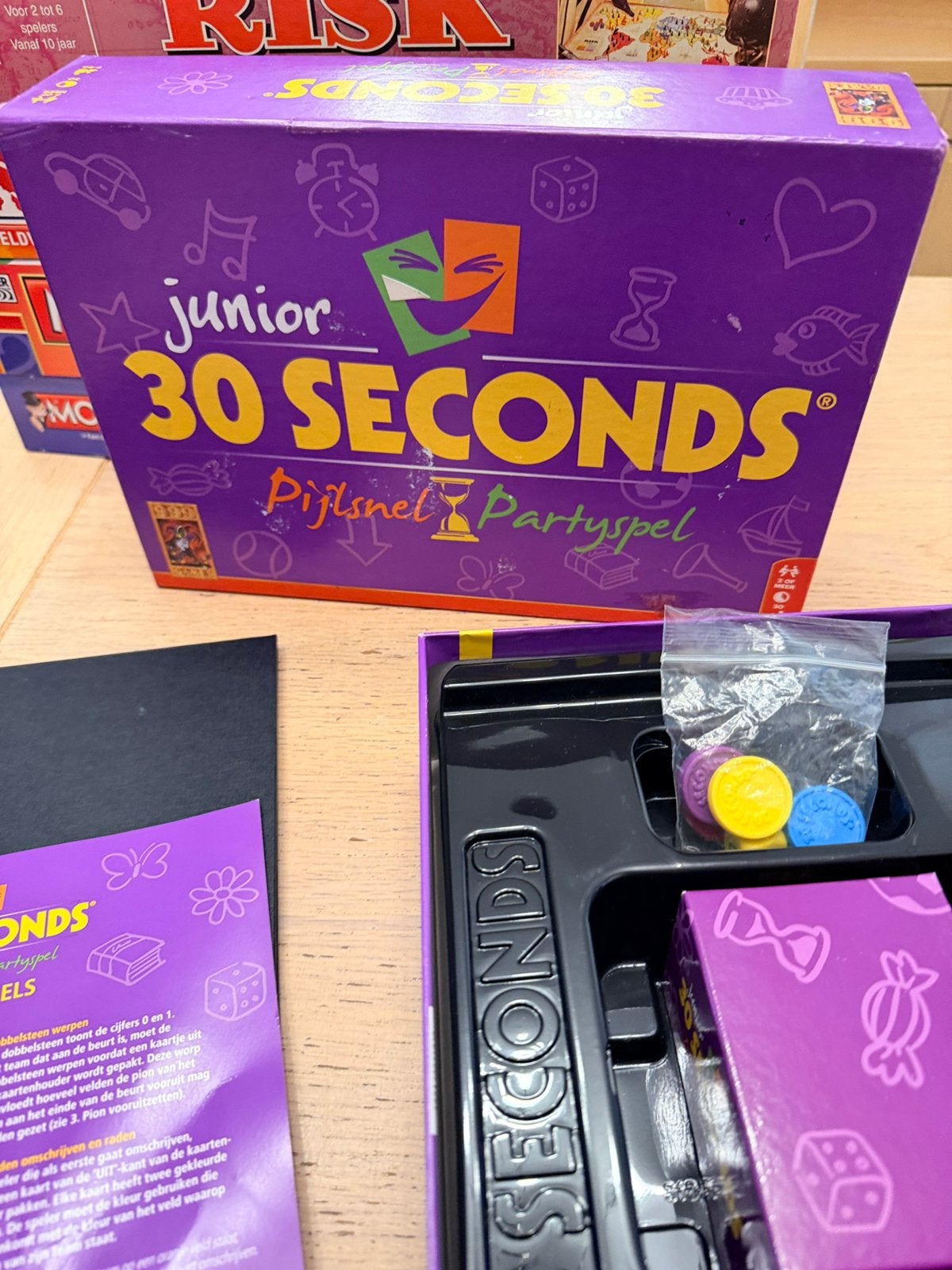 30 seconds junior, Verzenden