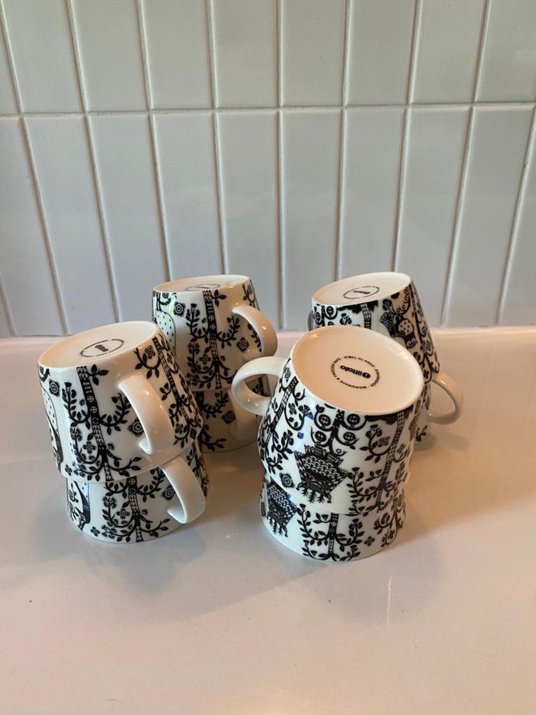 8 Iittala koffiekopjes, Overige materialen, Wit, Ophalen of Verzenden, Zo goed als nieuw
