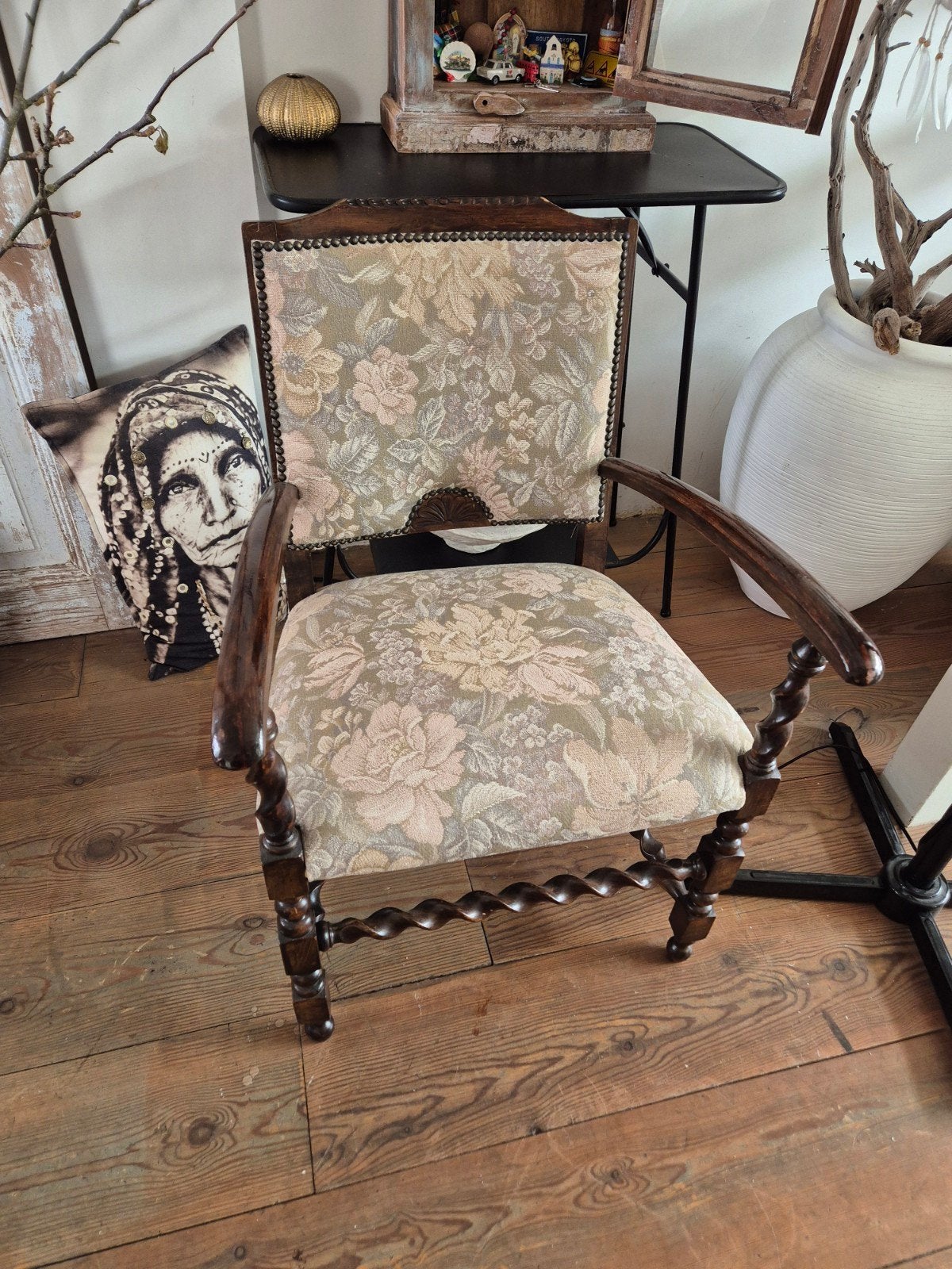 Antiek stoeltje fauteuil rookstoel, Ophalen