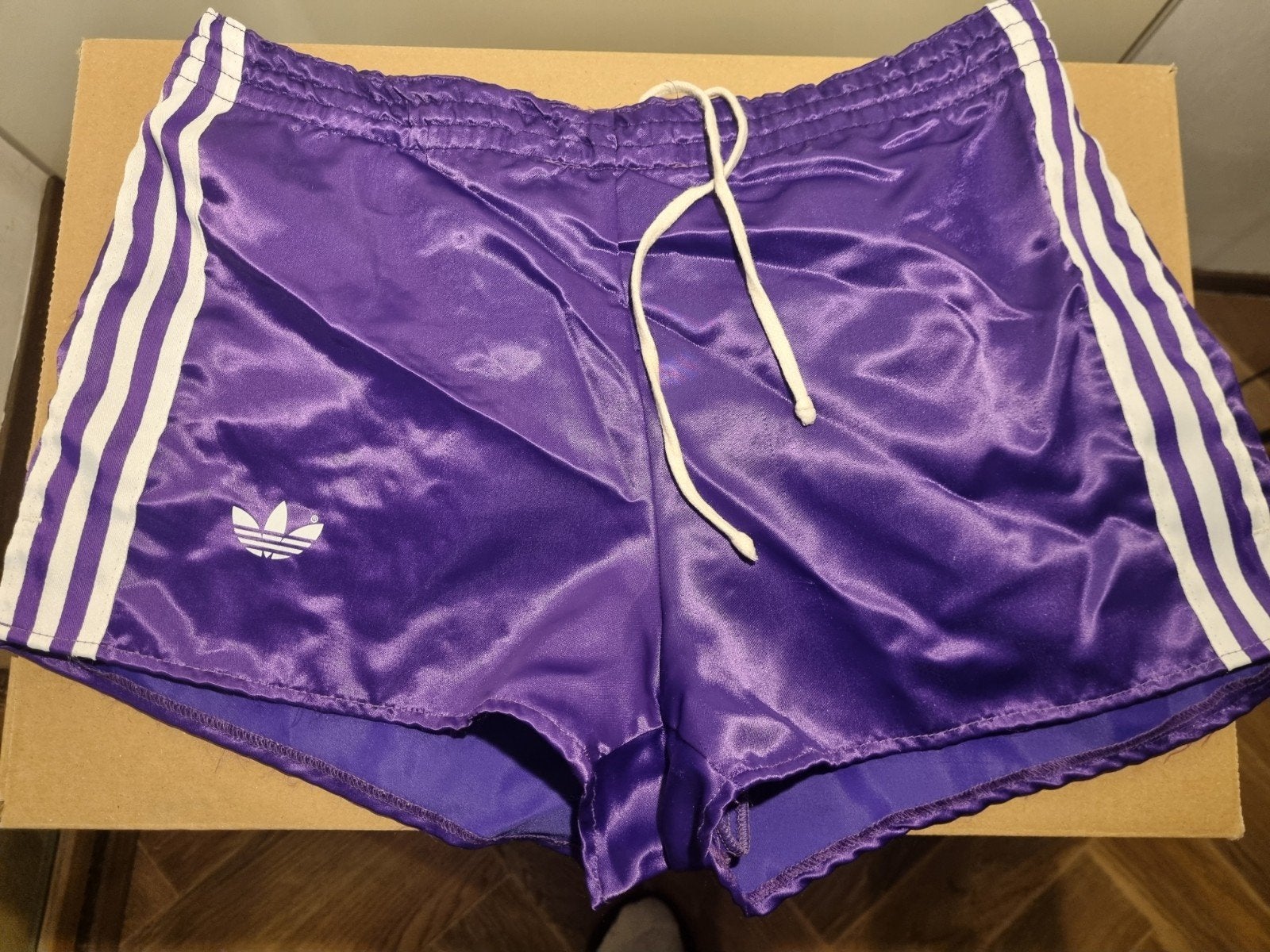 Adidas  Vintage / Retro short. 70 / 80's, Kleding | Heren, Paars, Maat 56/58 (XL), Ophalen of Verzenden, Zo goed als nieuw