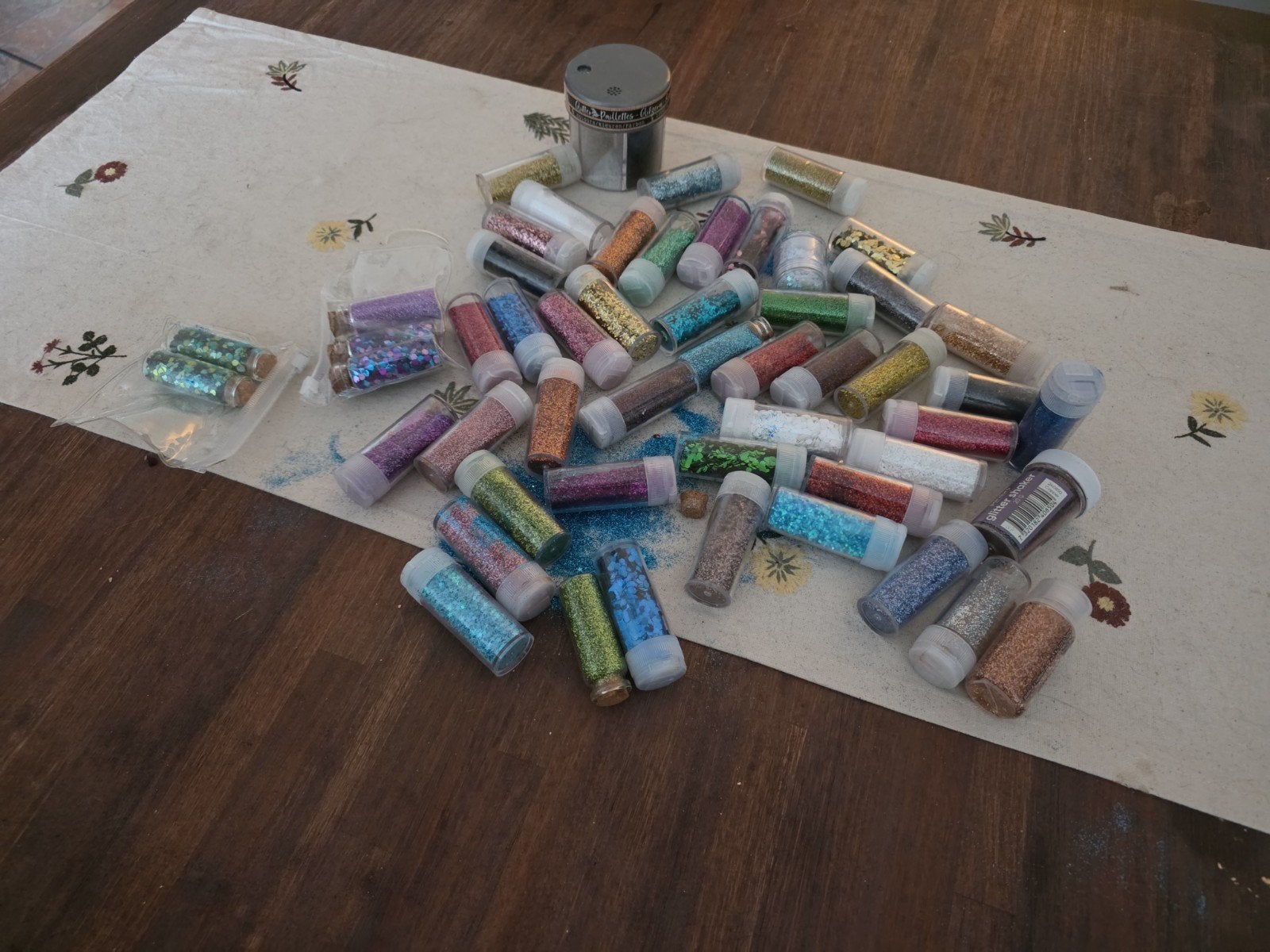hobby glitter mix voor epoxy ,nagels, Ophalen of Verzenden, Gebruikt, Meerkleurig, Knutselmateriaal