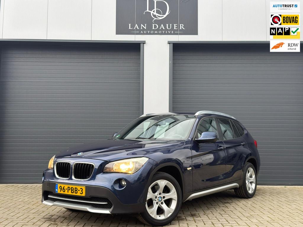 BMW X1 SDrive18i Executive / LAGE KM / PDC / AIRCO / NAVI, Auto's, X1, Euro 5, Achterwielaandrijving, 4 cilinders