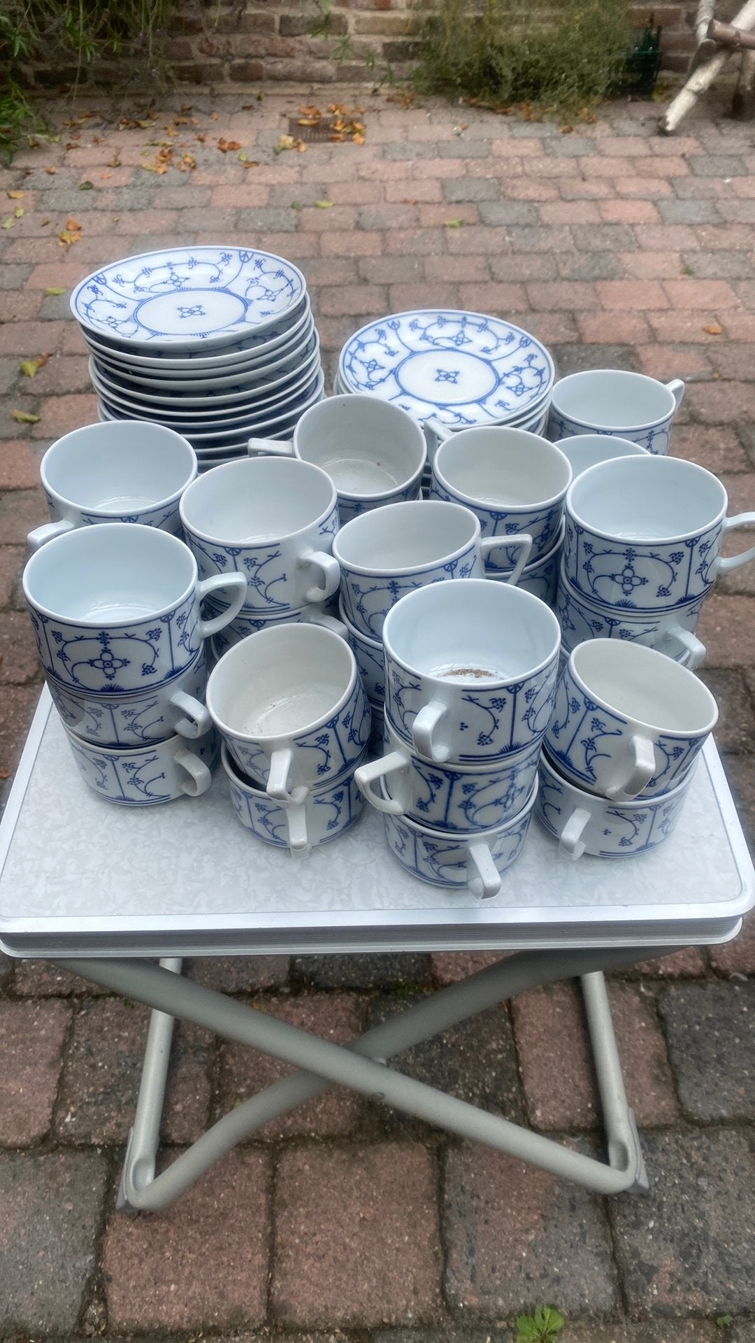 Opruiming Jäger serviesgoed restanten, Antiek en Kunst, Antiek | Servies compleet, Ophalen of Verzenden
