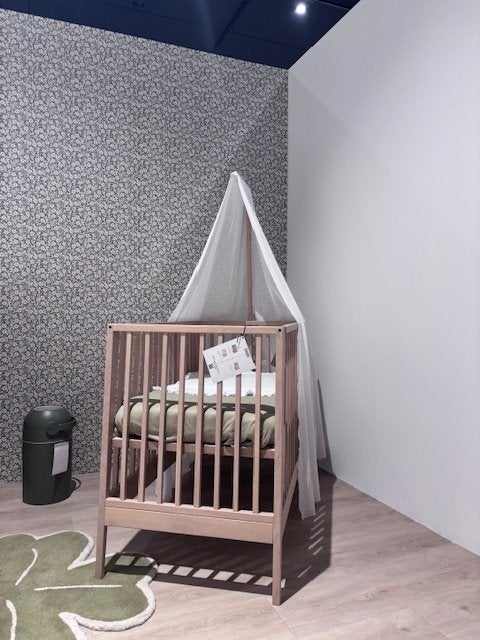 Leander Linea Ledikant 60 x 120 incl. klamboe, Ophalen, Nieuw, Ledikant