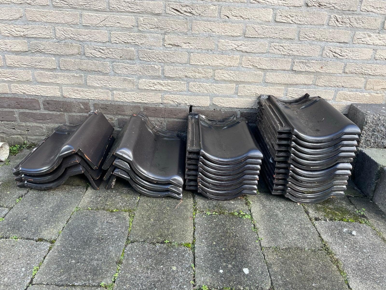 Koramic VHV Vario Zwarte dakpannen en gevelpannen, Ophalen, Gebruikt, Steen of Klei, Zwart