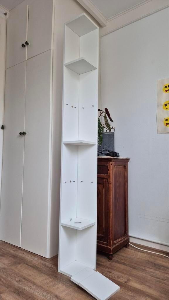 Lillangen ikea badkamerkast 19x19x179, Ophalen, Met plank(en), Minder dan 50 cm, Gebruikt