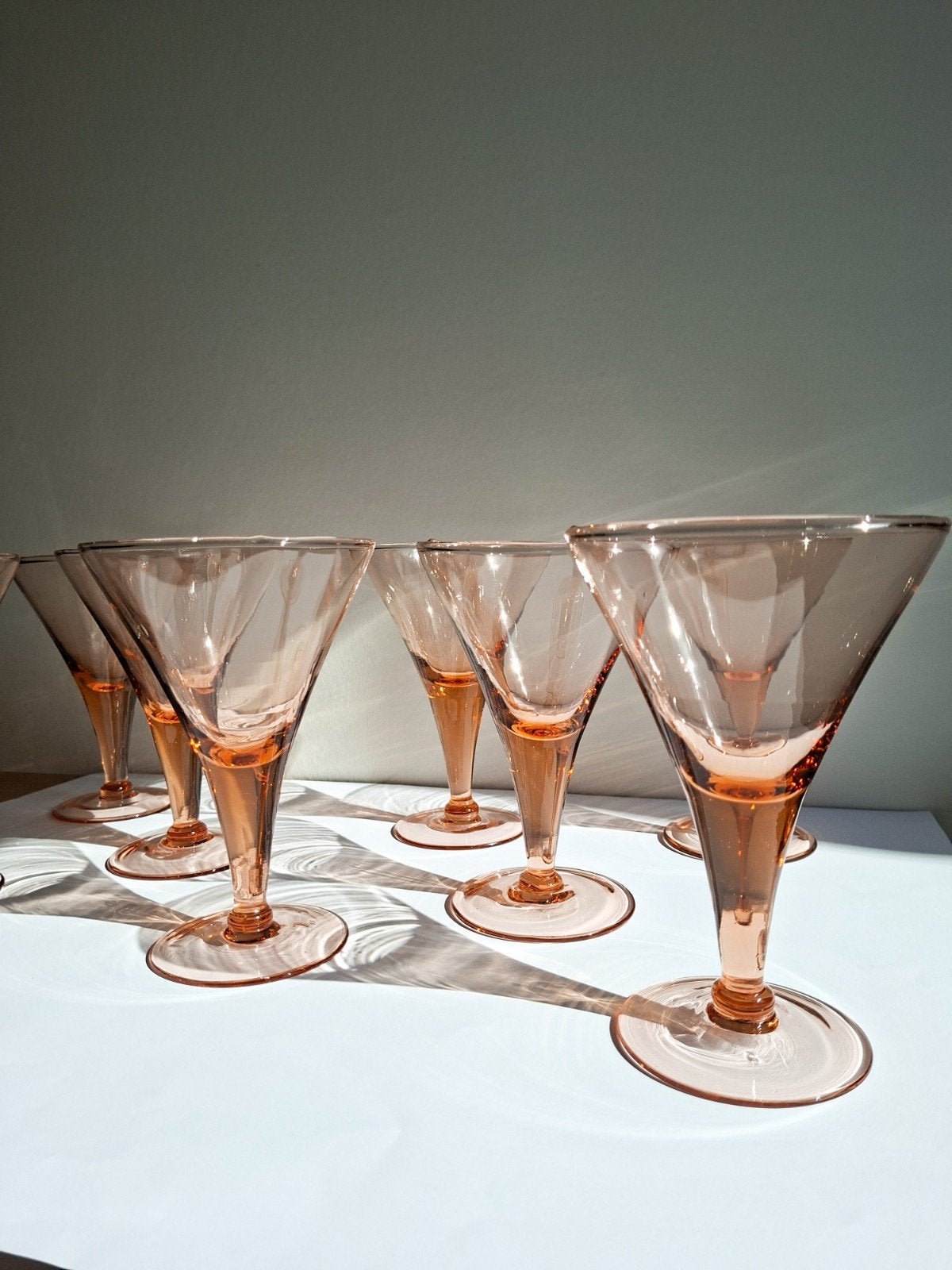 Ijscoupes koraal roze, set van 8 stuks, Antiek en Kunst, Antiek | Glas en Kristal, Ophalen of Verzenden