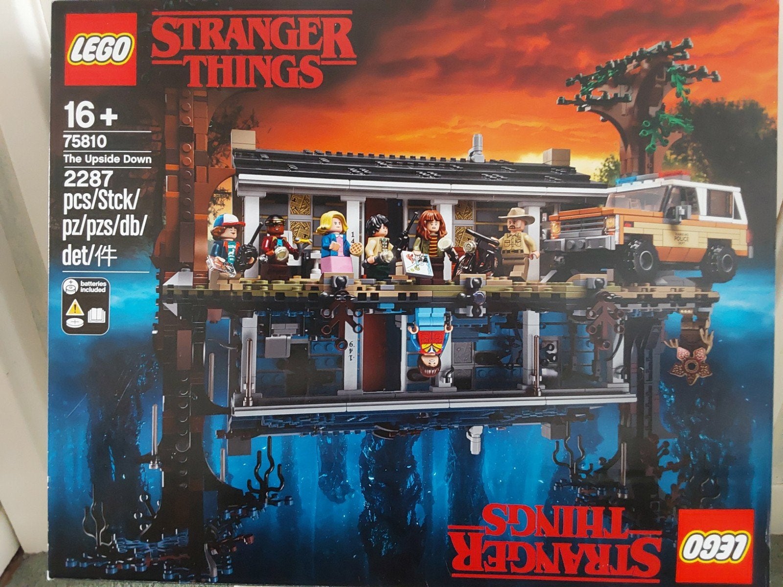 Lego 75810 Stranger Things The Upside Down 🆕️ ( in seal ), Overige thema's, Nieuw, Ophalen of Verzenden, Complete set