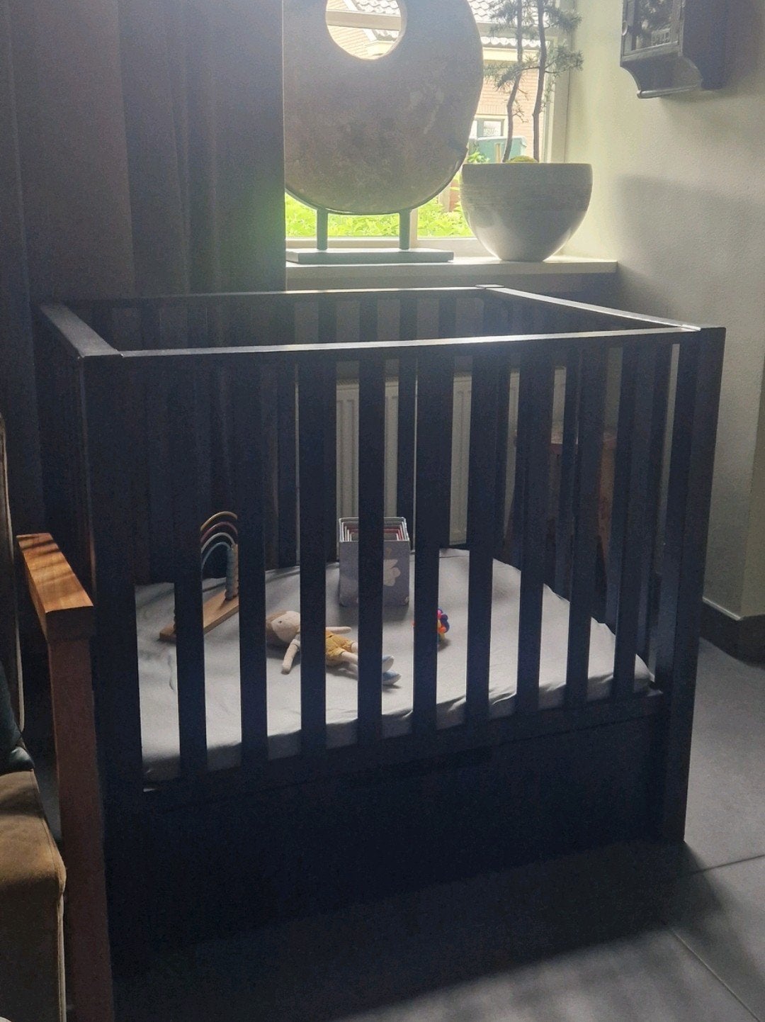 Zwarte box met lade en boxkleed!, Ophalen, Gebruikt, Boxkleed
