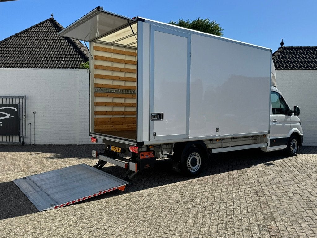 Volkswagen Crafter 35 2.0 TDI L4 Bakwagen+laadklep Cruise Ai, Voorwielaandrijving, Stof, Gebruikt, 4 cilinders