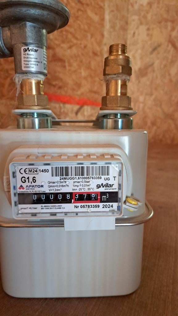Gasmeter Gavilar incl Drukregelaar, koppelingen en beugel, Ophalen of Verzenden, Zo goed als nieuw