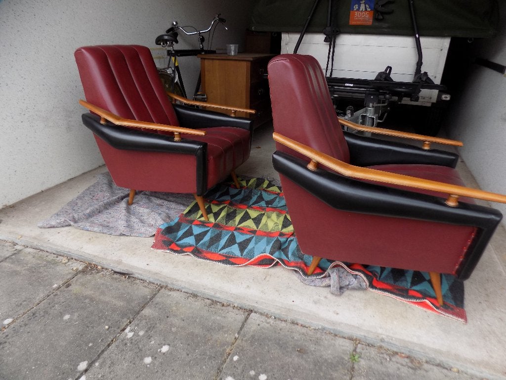 Stoelen set jaren 50 60 rood zwart royaal mooie vormgeving, Huis en Inrichting, Stoelen, Ophalen, Gebruikt, Rood, Twee