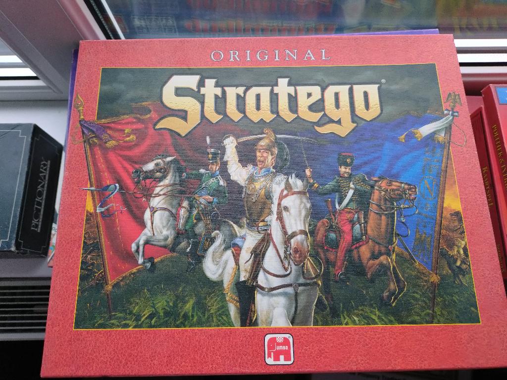 Stratego, Hobby en Vrije tijd, Gezelschapsspellen | Bordspellen, Een of twee spelers, Ophalen of Verzenden, Zo goed als nieuw