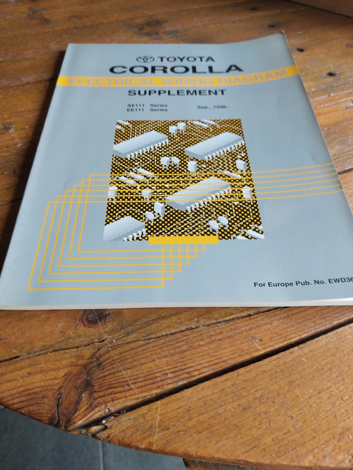 ELECTRICAL WIRING DIAGRAM TOYOTA COROLLA AE111 EE111, Ophalen of Verzenden
