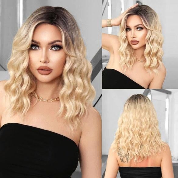 Pruik halflang blond haar in laagjes met wave slagen Brooke, Verzenden, Nieuw, Pruik of Haarverlenging