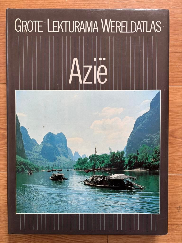 Grote Lekturama Wereldatlas: Azië - Gedetailleerde Kaarten, Boeken, Ophalen of Verzenden, Zo goed als nieuw
