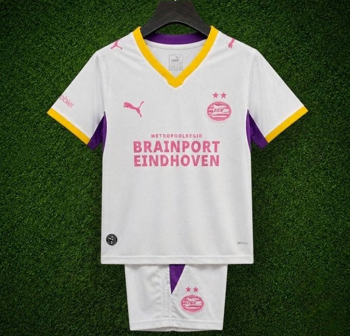 PSV Eindhoven Uittenue 26 27 Kinderen + Volwassenen, Maat XS of kleiner, Verzenden, Nieuw, Set
