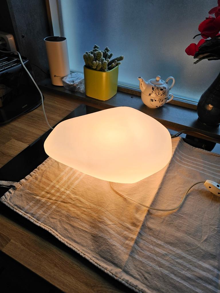 Oluce stone of glass serie  27cm lang., Huis en Inrichting, Lampen | Tafellampen, Ophalen, Overige materialen, Zo goed als nieuw