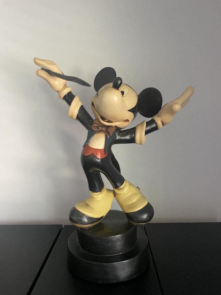 Mickey de dirigent, Ophalen of Verzenden, Mickey Mouse, Zo goed als nieuw, Beeldje of Figuurtje