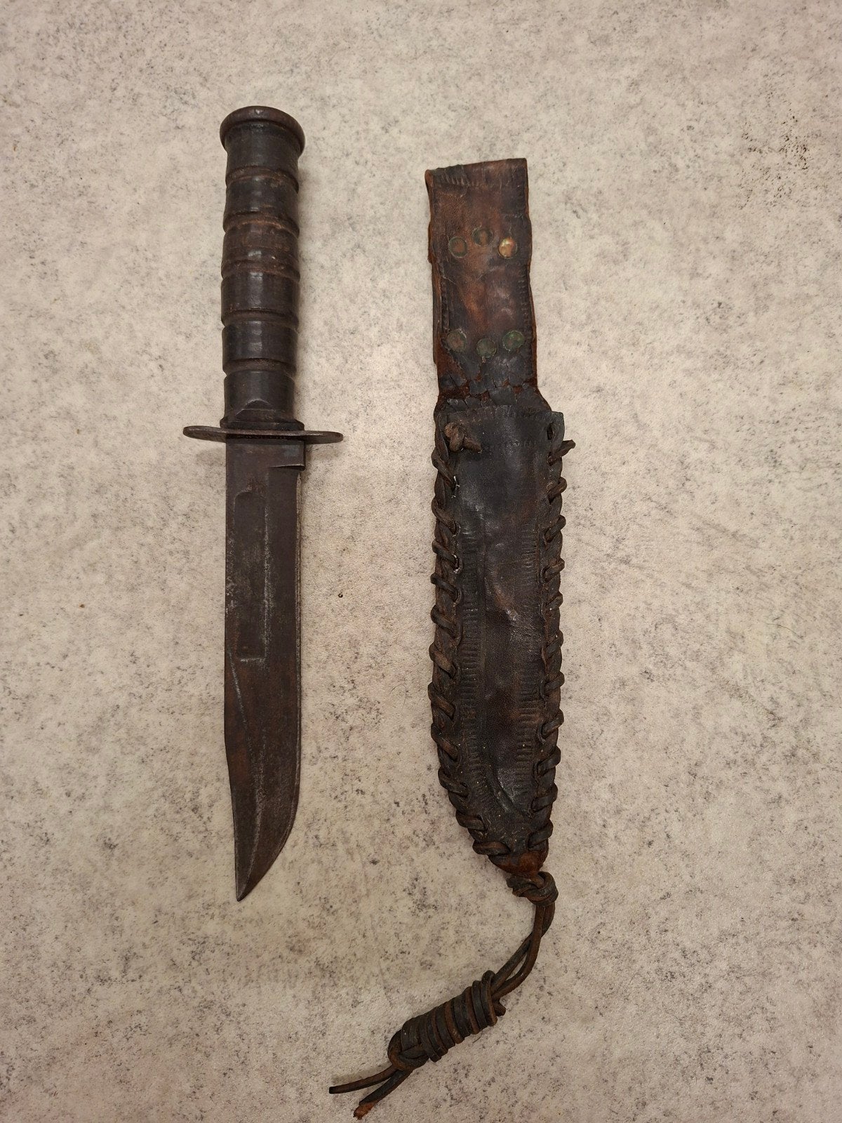 US Kabar usn mark 2 camullis ny, Verzamelen, Ophalen of Verzenden, Marine, Amerika, Mes of Dolk