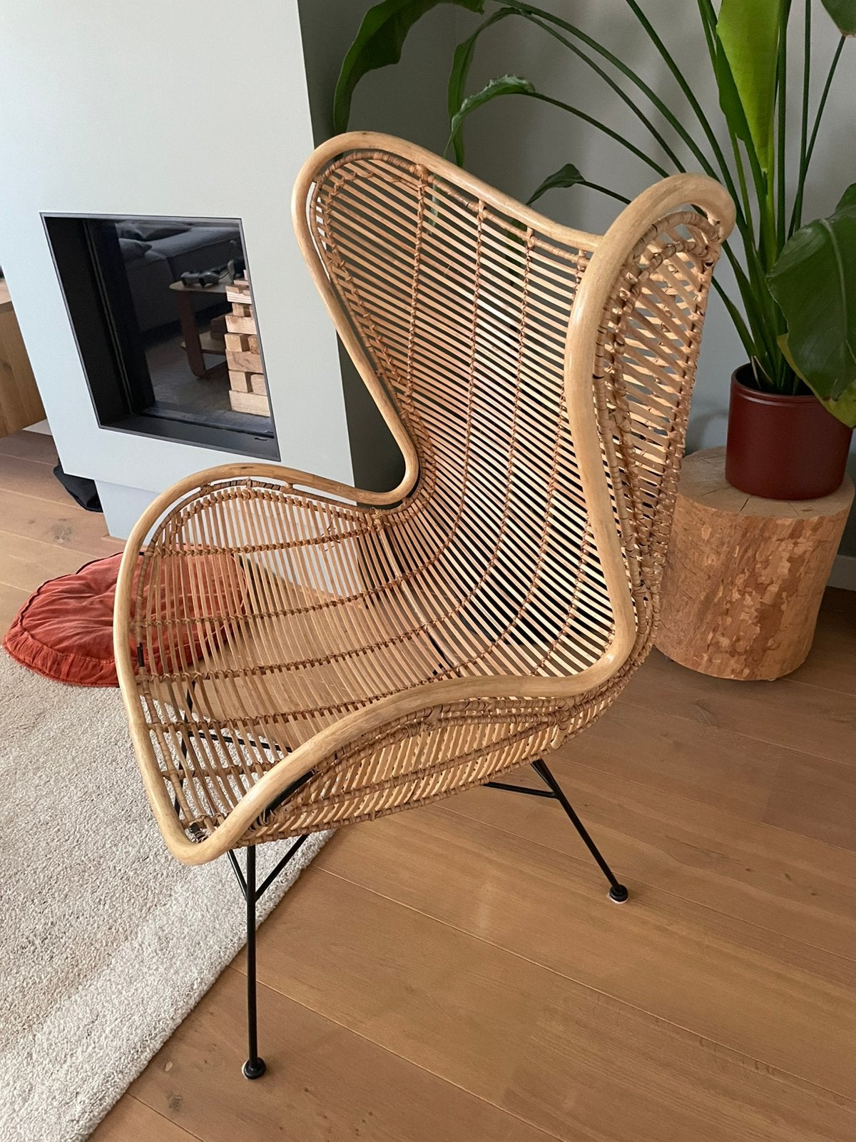 HKliving rotan egg chair stoel fauteuill, Huis en Inrichting, Stoelen, Ophalen, Gebruikt, Bruin, Eén