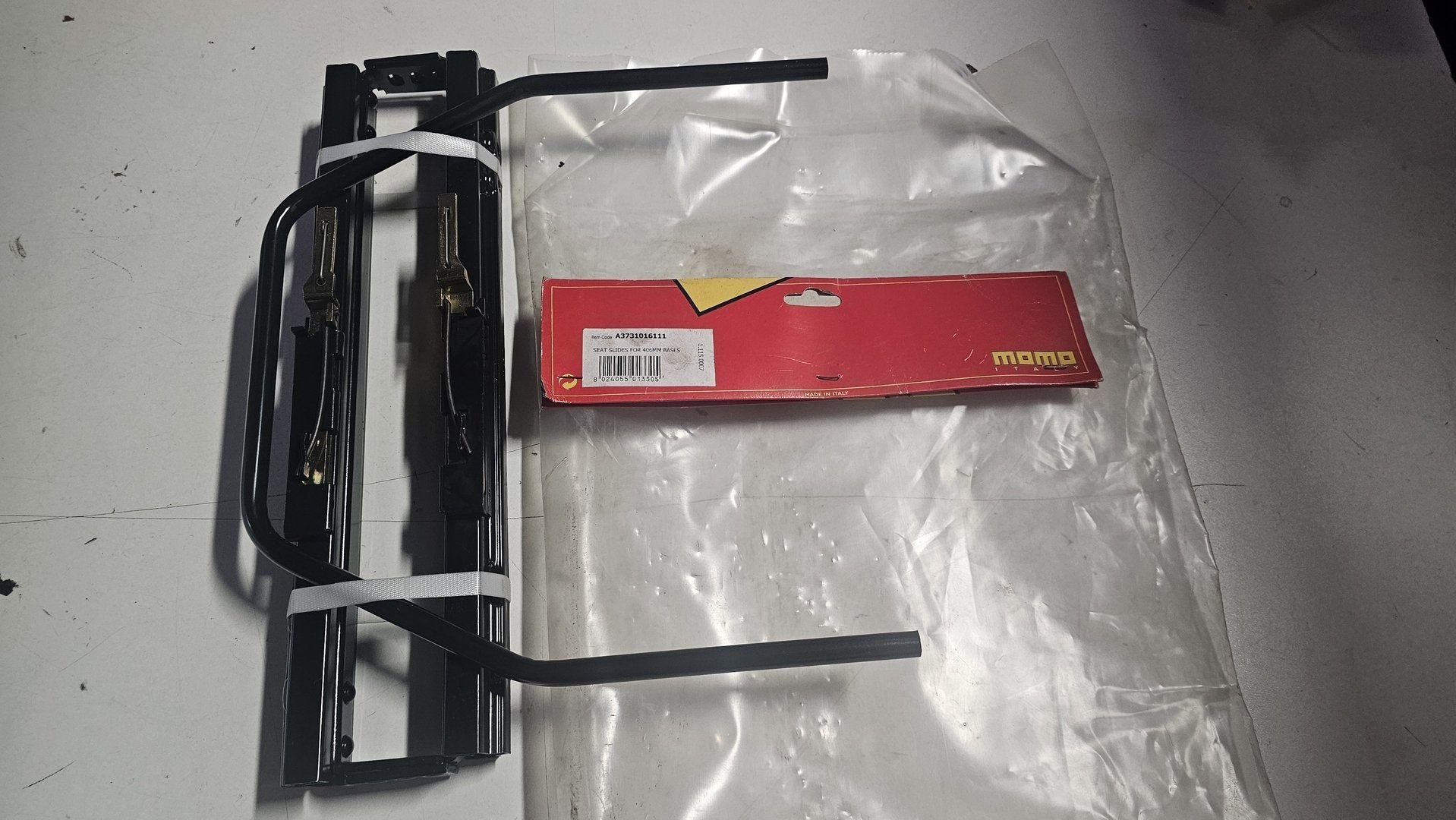 Momo stoel racekuip slede sliders A3700112500, Ophalen of Verzenden, -, -, -
