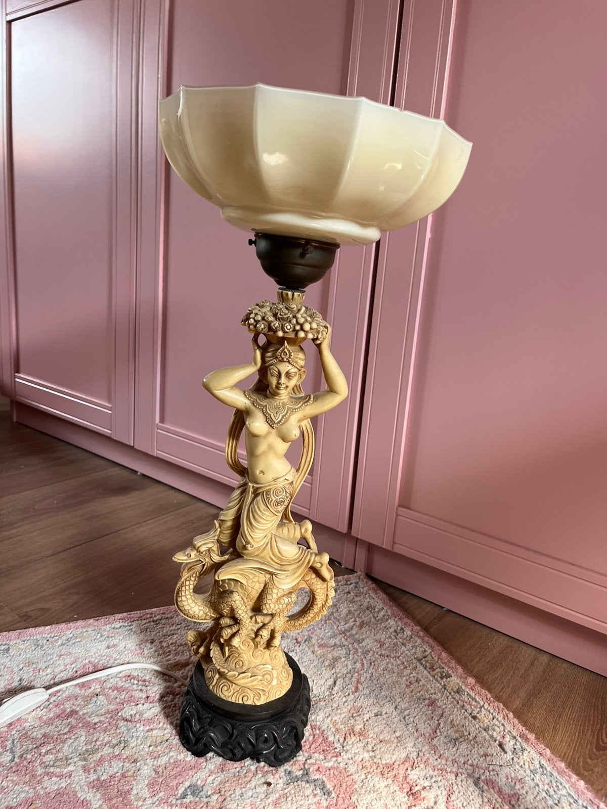 Antieke tafellamp mythologie draak fruitschaal vrouw, Ophalen