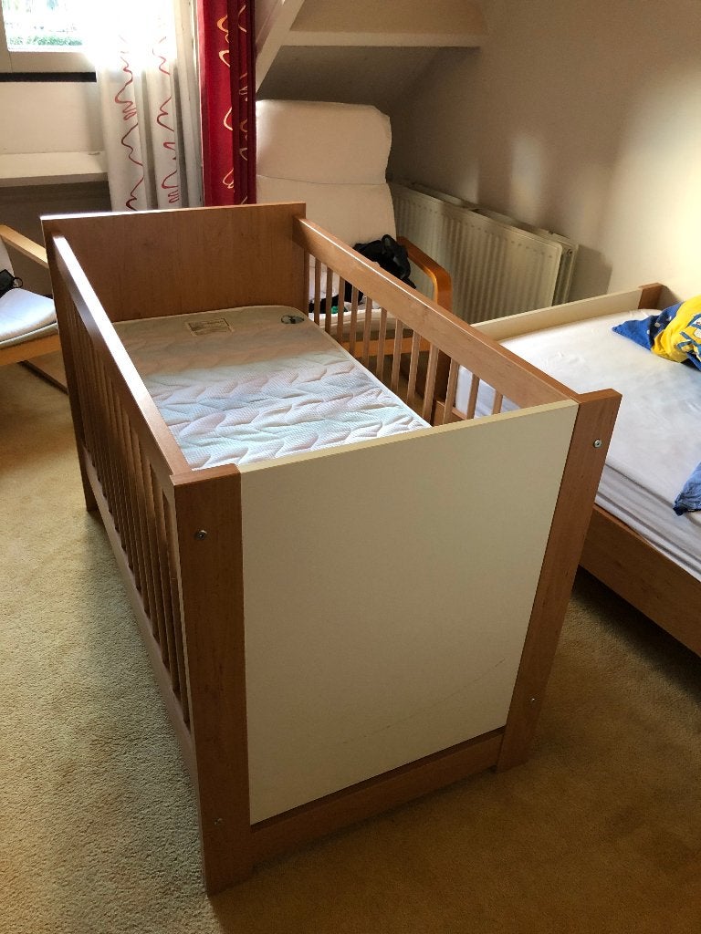 Complete babykamer set: Ledikant, kledingkast, commode, Ophalen, Gebruikt, Jongetje of Meisje