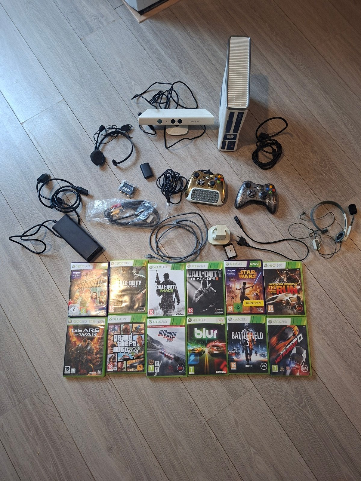 Xbox 360 star wars uitvoering., Ophalen of Verzenden, Gebruikt, Met 2 controllers, Met games