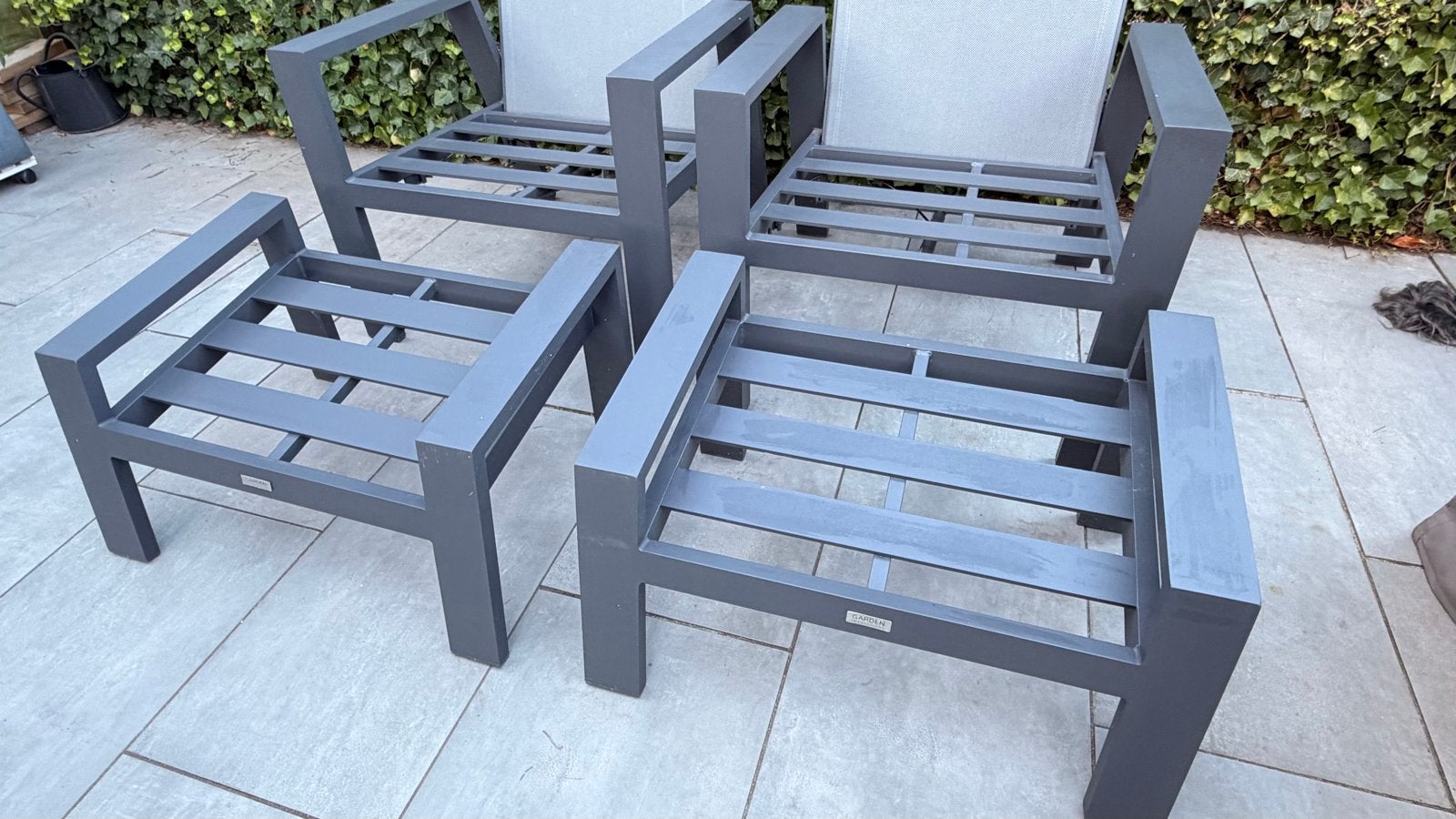 2 verstelbare relaxstoelen met voetenbankjes en kussens ZGAN, Ophalen, Zo goed als nieuw, Aluminium, Verstelbaar
