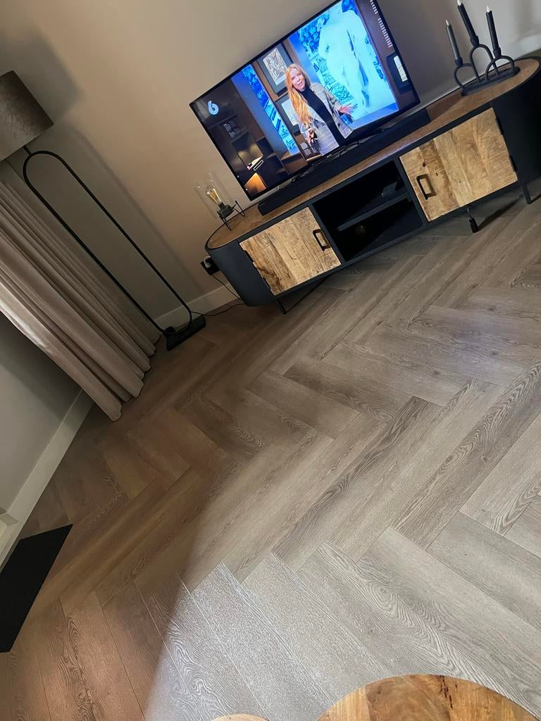 PVC plak Visgraat Vloer 39,6m² Nieuw in Doos – MUST GO –€900, Doe-het-zelf en Verbouw, Ophalen, Kunststof, 50 tot 150 cm, Overige typen