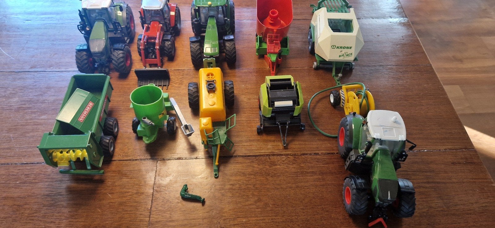 Grote set Siku speelgoed tractoren en landbouwmachines, Ophalen of Verzenden, Gebruikt, Jongen of Meisje