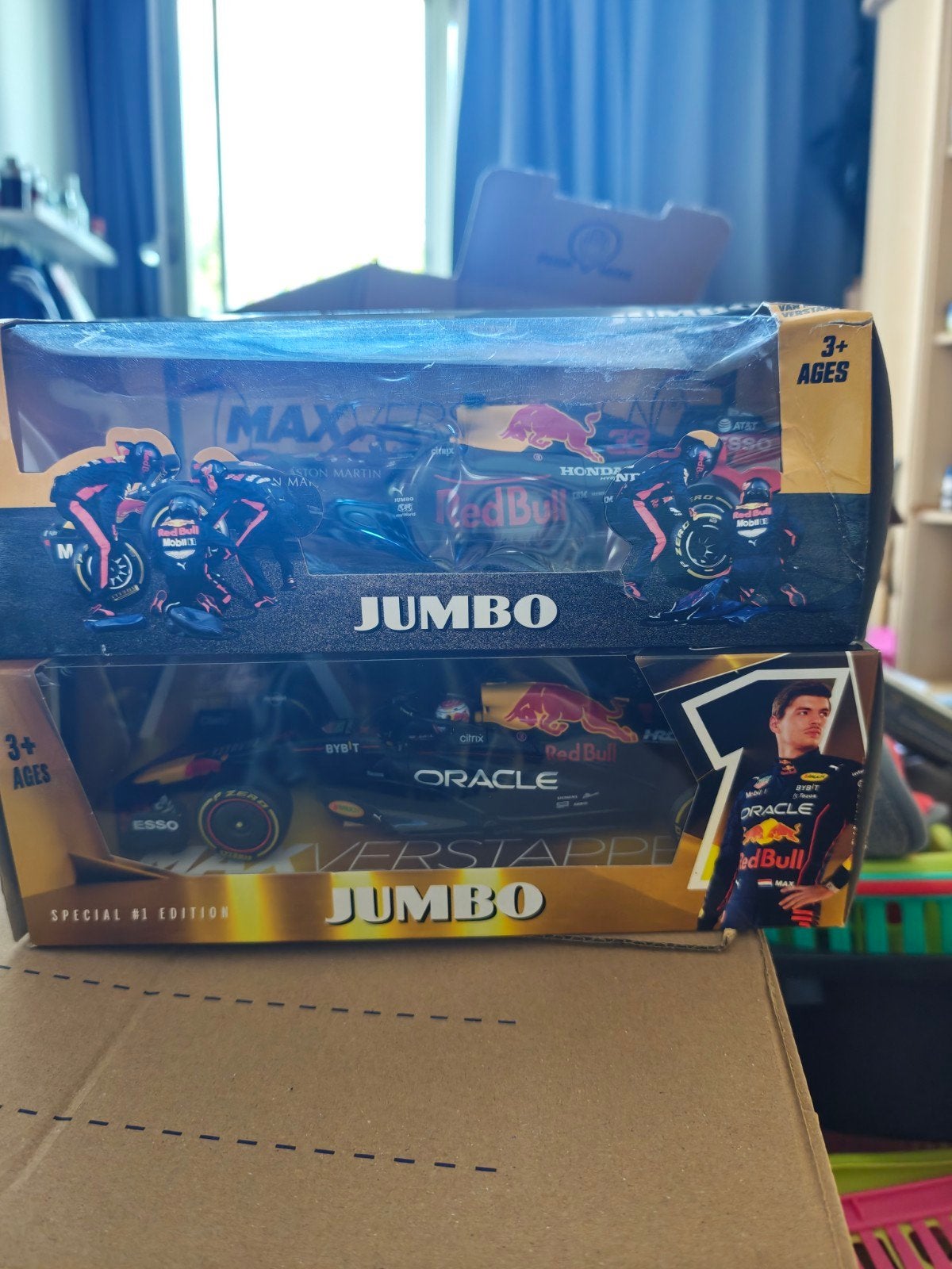 Max Verstappen Red Bull Racing schaalmodel 1:24 (3 stuks), Ophalen of Verzenden, Nieuw, Auto, Bburago