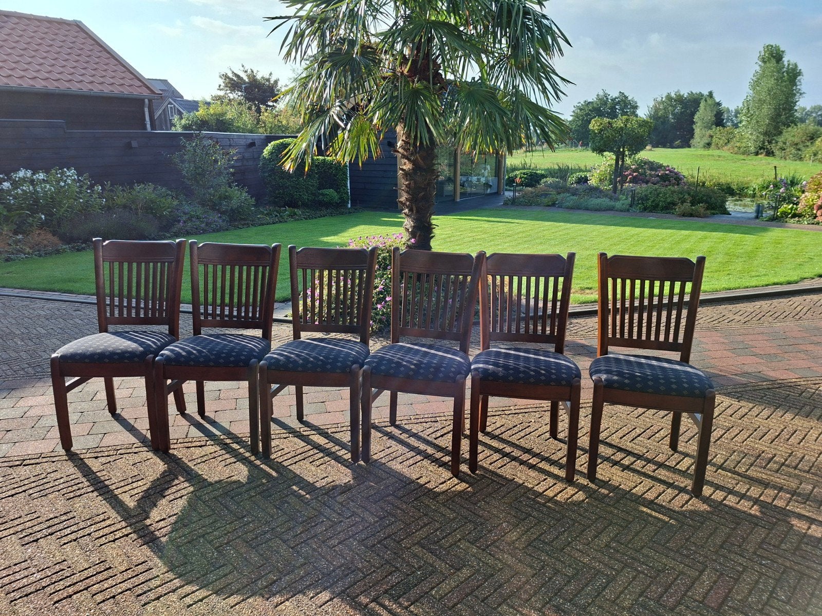 te koop 6 eetkamerstoelen  kersen hout, Ophalen of Verzenden, Zo goed als nieuw, Hout, 30 tot 60 cm