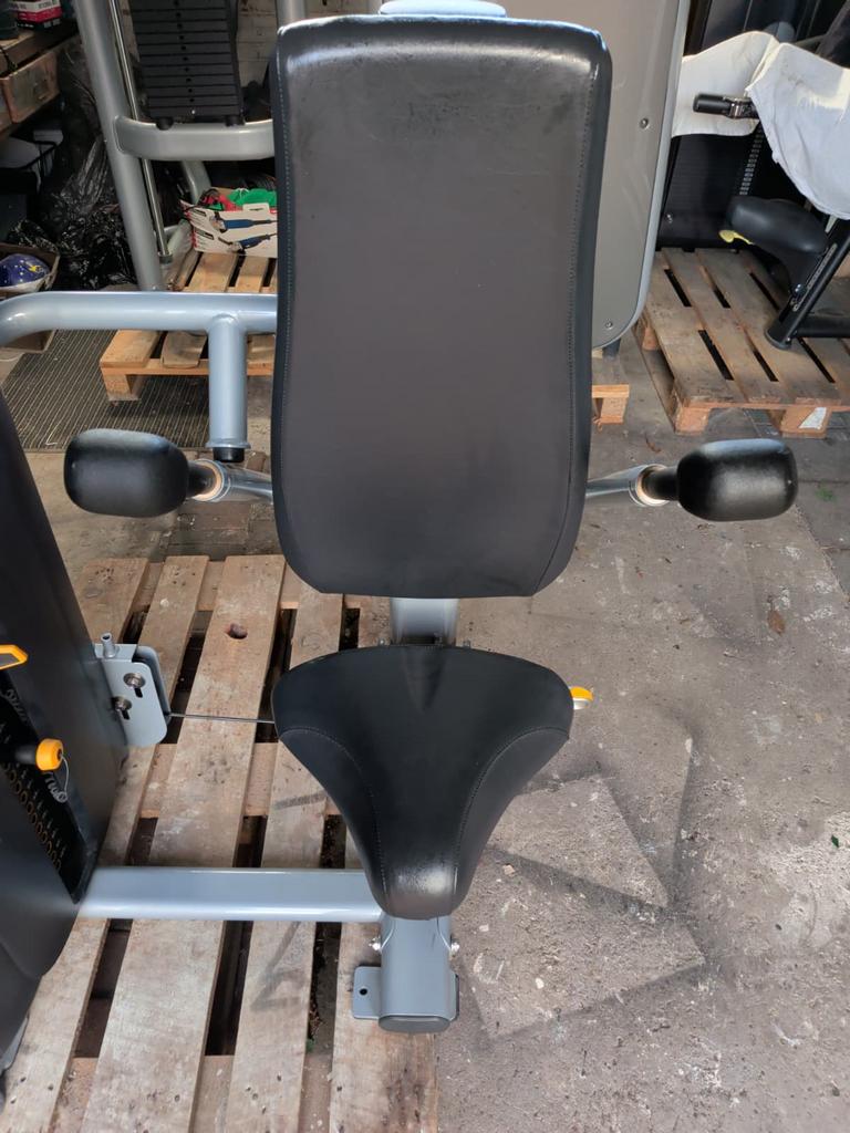 Matrix Versa Tricep Press, Ophalen, Zo goed als nieuw