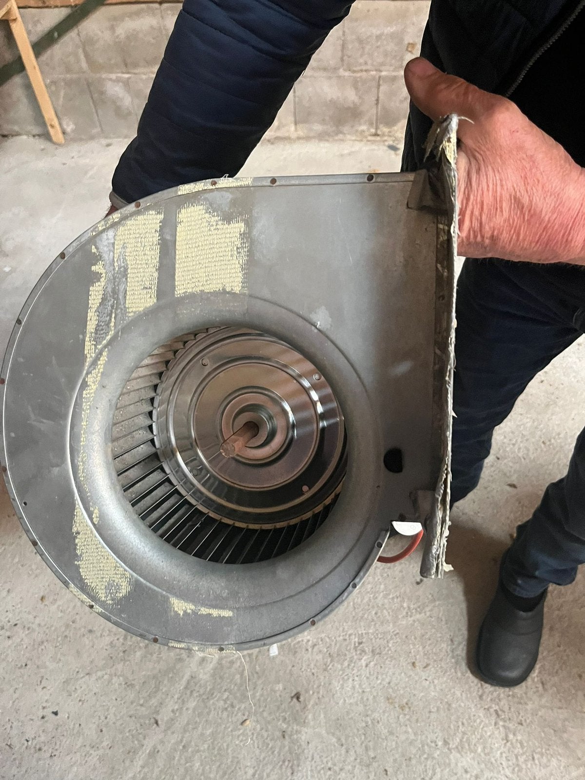 Slakkenhuisventilator / afzuigventilator ca. 1000 m³/u, Ophalen, Gebruikt, Ventilator