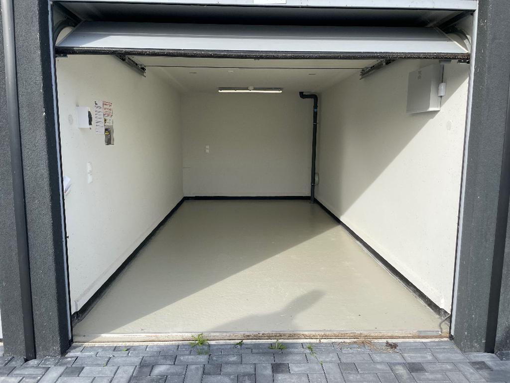 Te huur: Garagebox (18 m²) – GaragePark Schagen €250 incl, Auto diversen, Autostallingen en Garages