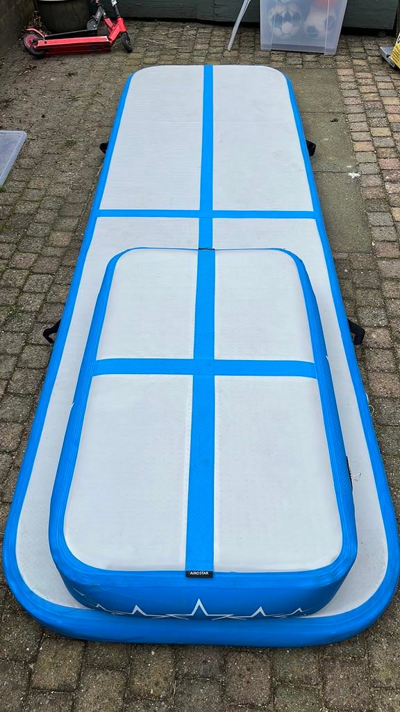 Airtrack airostar turnmat airblock, Ophalen, Zo goed als nieuw, Blauw, Overige typen