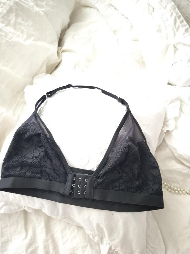 Zwarte halter bh zwart kant L stretch .Nieuw, Ophalen of Verzenden, Zwart, BH