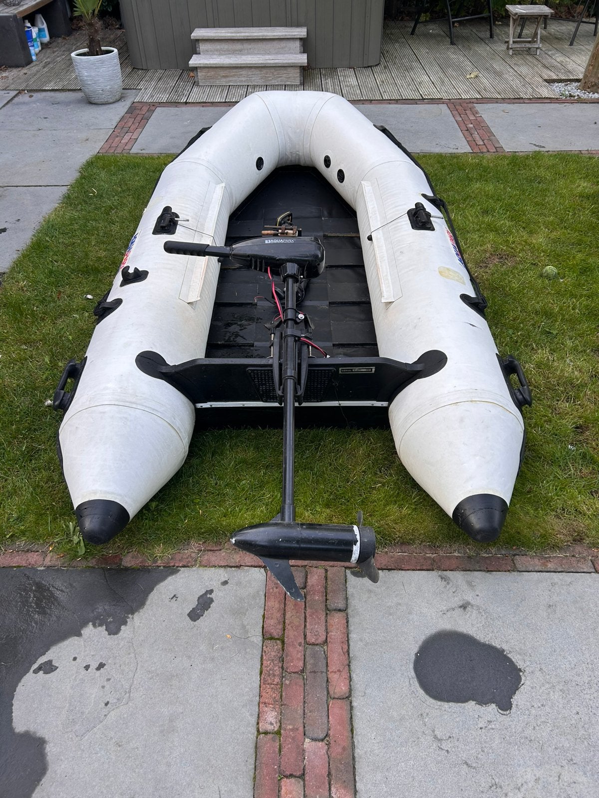 Foto 6 van Zeer mooie aquaparx rubberboot 2.8m bij 1.35m