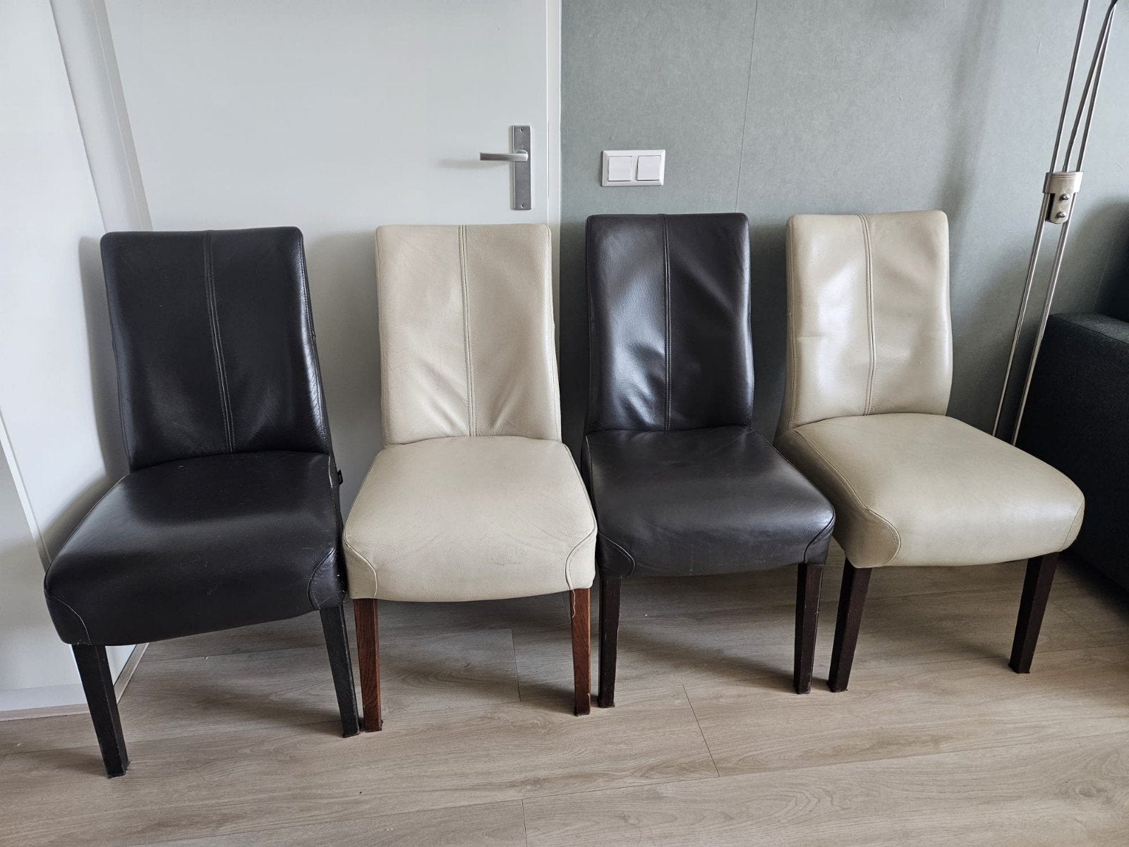 4 keuken stoelen, Ophalen, Gebruikt