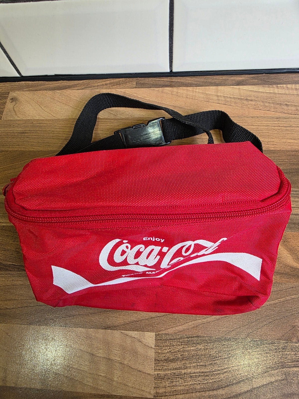 Coca-Cola Heuptasje - Rood met Wit Logo, Ophalen of Verzenden, Gebruikt, Rood, Overige typen