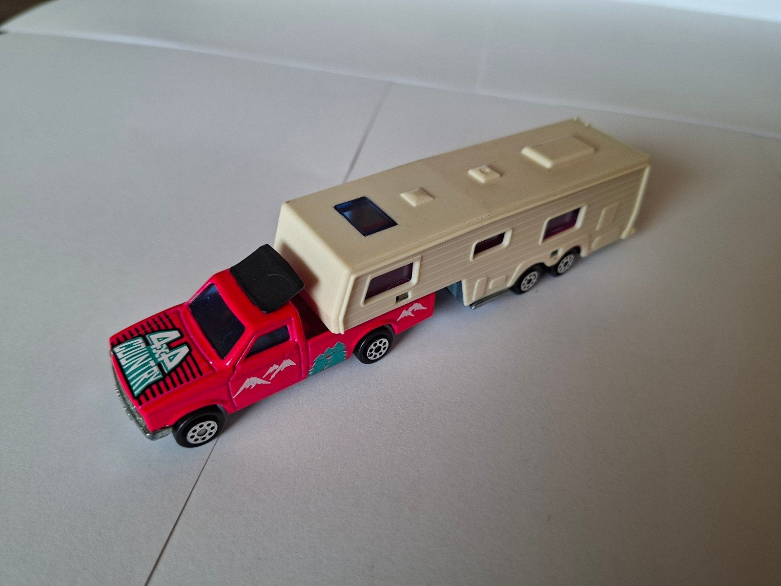 Majorette Camping Car DeLuxe Ford Ranger 4x4 # 313 278, Ophalen of Verzenden, Nieuw, Auto