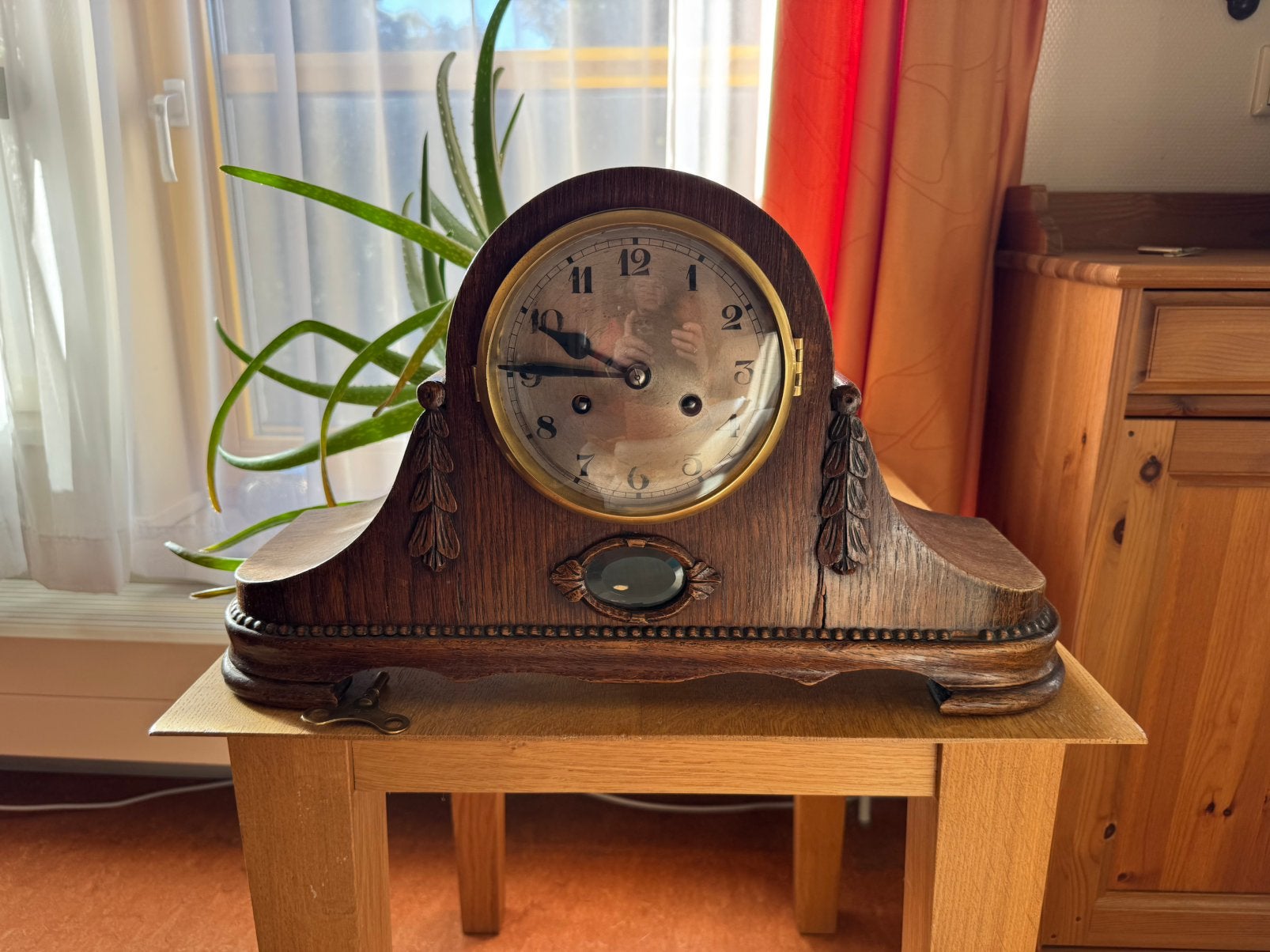 Oude pendule Junghans, Ophalen