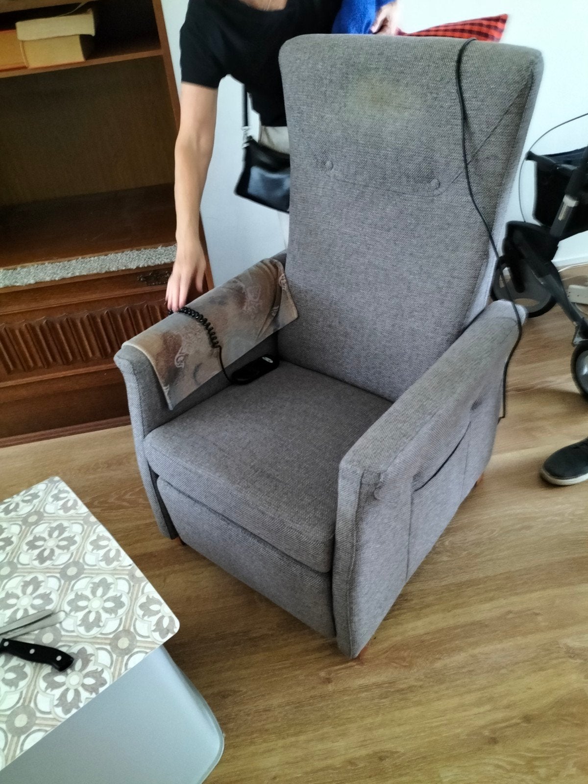 Gratis ophalen: elektrische comfortstoel, Ophalen, Gebruikt, 75 tot 100 cm, 75 tot 100 cm