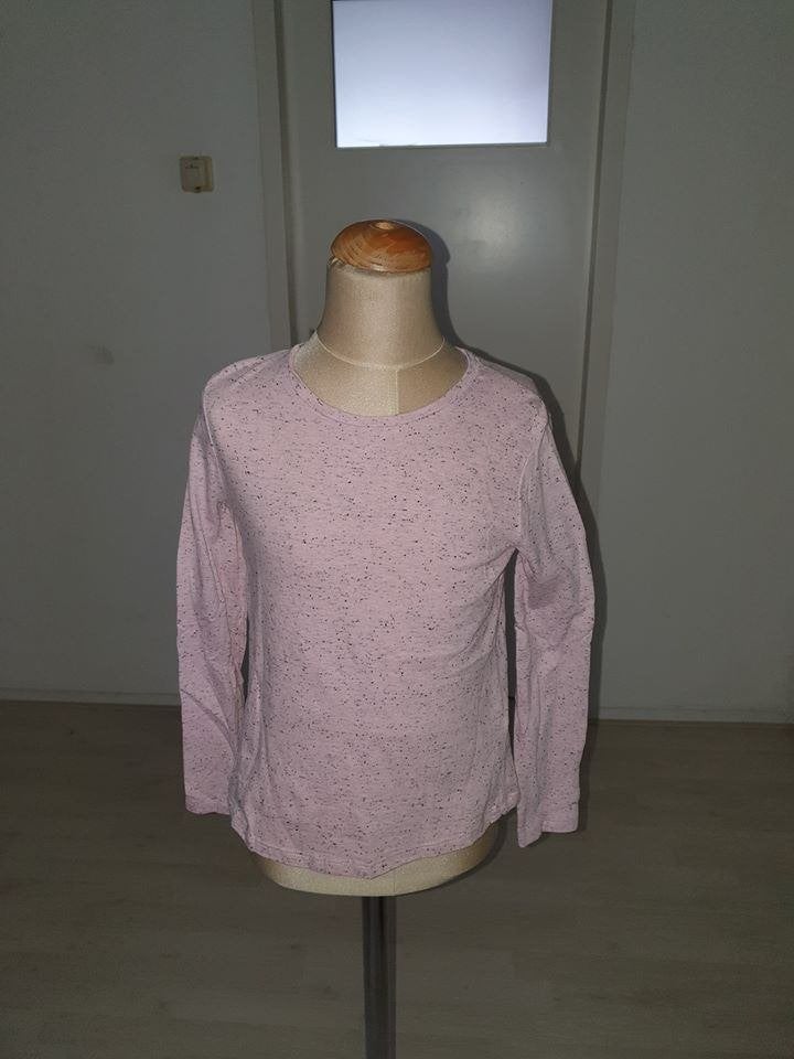 Roze longsleeve met spikkels maat 134, Kinderen en Baby's, Kinderkleding | Maat 134, Gebruikt, Meisje, Ophalen of Verzenden, Shirt of Longsleeve