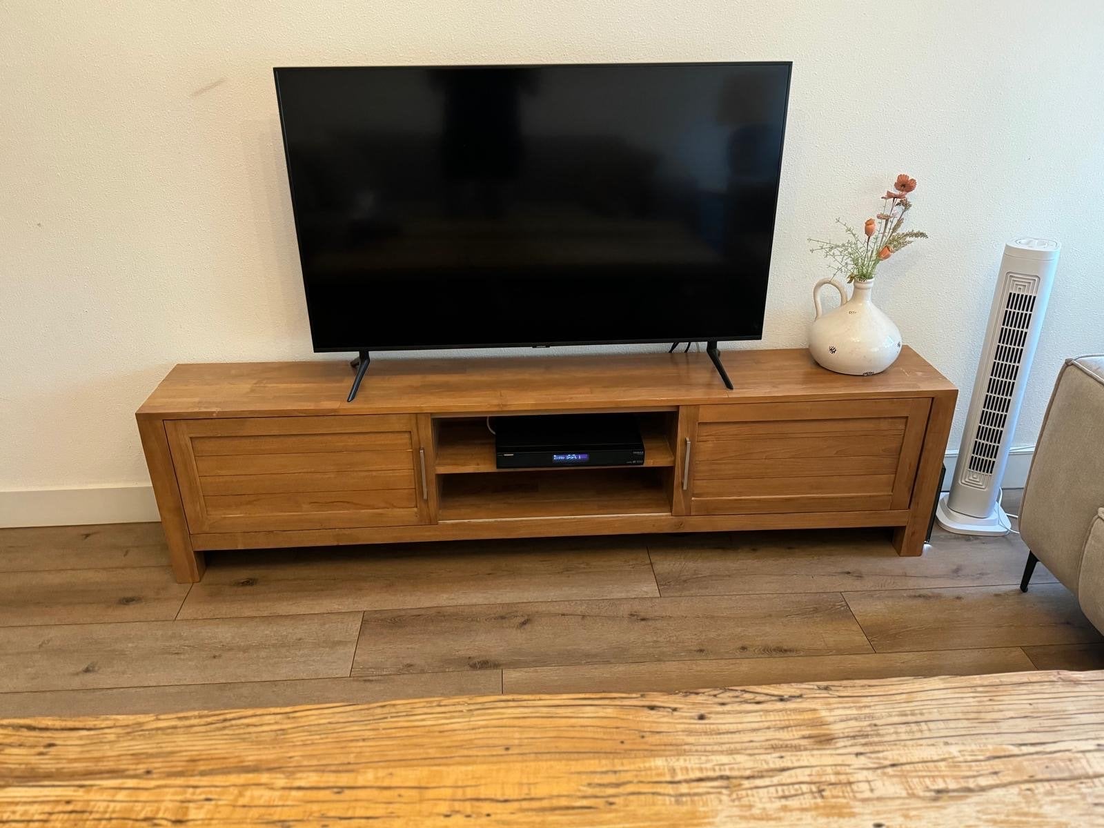 Tv meubel eiken met opbergruimte, Ophalen, 100 tot 150 cm, Eikenhout, Zo goed als nieuw