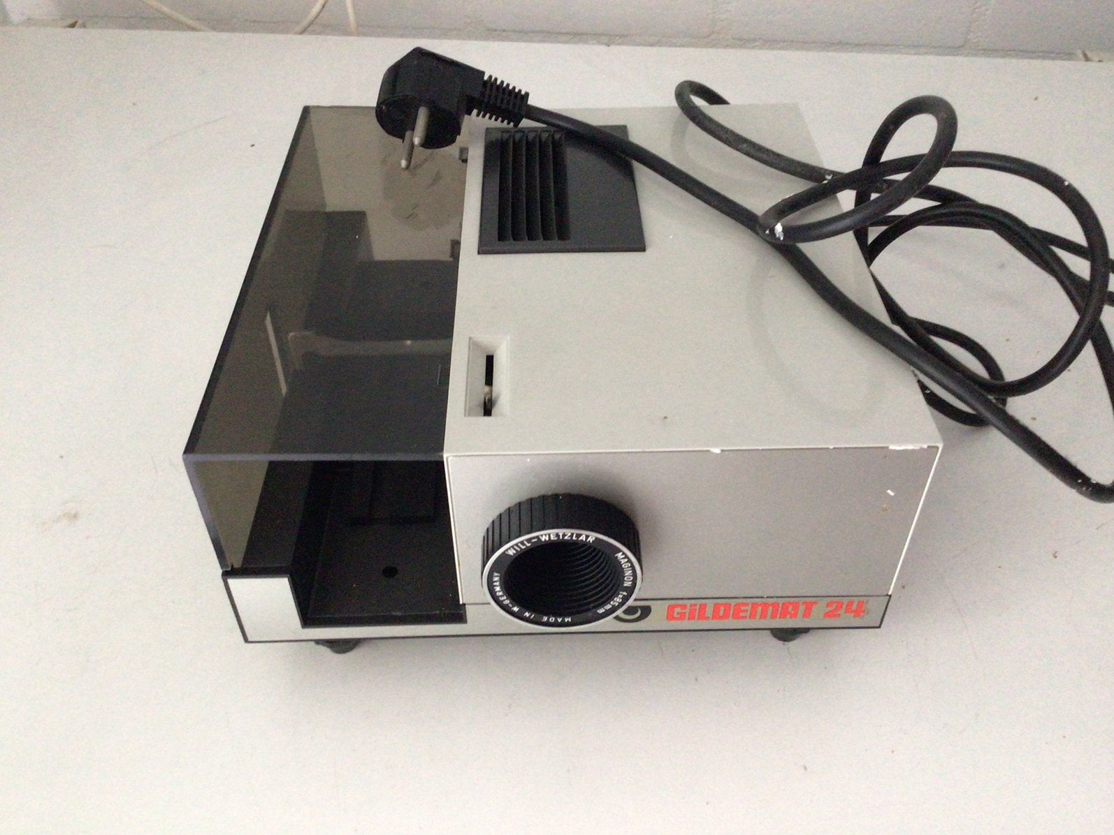 Diaprojector, Audio, Tv en Foto, Diaprojectors, Ophalen, Niet werkend, Met scherm