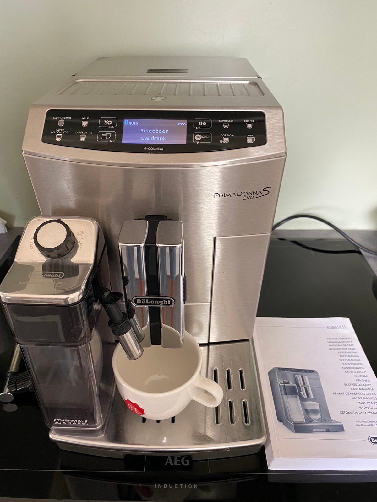 DeLonghi PrimaDonna S Evo, Afneembaar waterreservoir, Gebruikt, 10 kopjes of meer, Koffiemachine
